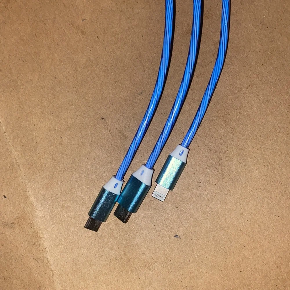 Lights 3 charges port usb